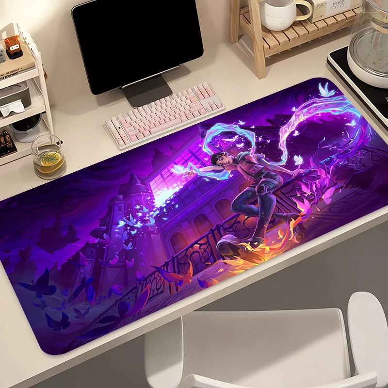 Tech Accessories For Desk - لوحة ماوس للألعاب بتصميم أنمي للكمبيوتر،