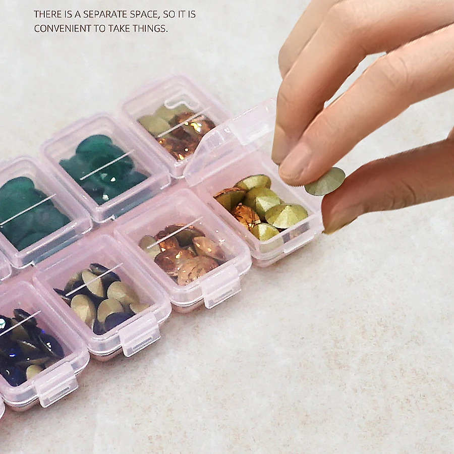 علبة تنظيم بلاستيكية بـ 12 حجر - مراجعة Nail Tech Accessories وسعره